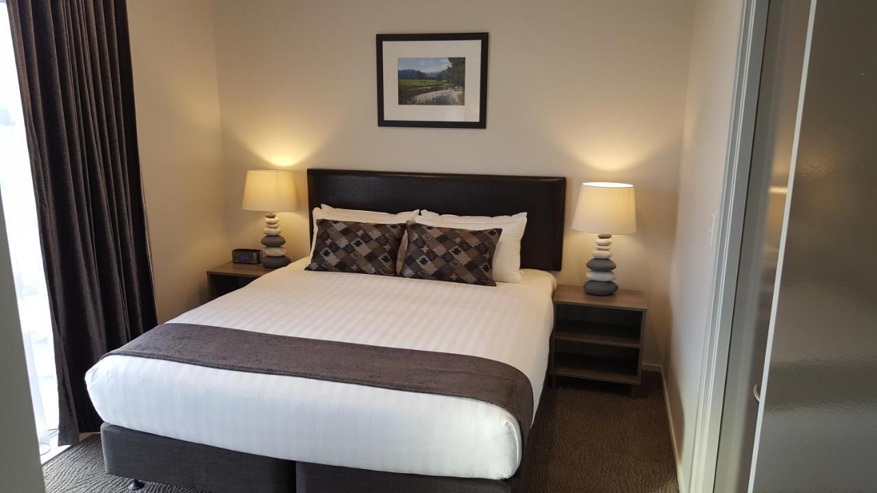 Ramada Suites By Wyndham Queenstown Remarkables Park Esterno foto