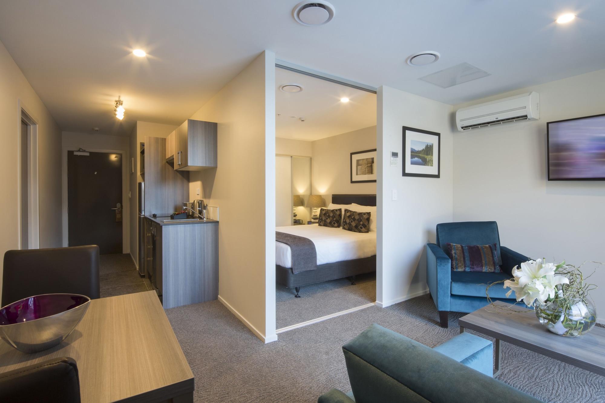Ramada Suites By Wyndham Queenstown Remarkables Park Esterno foto