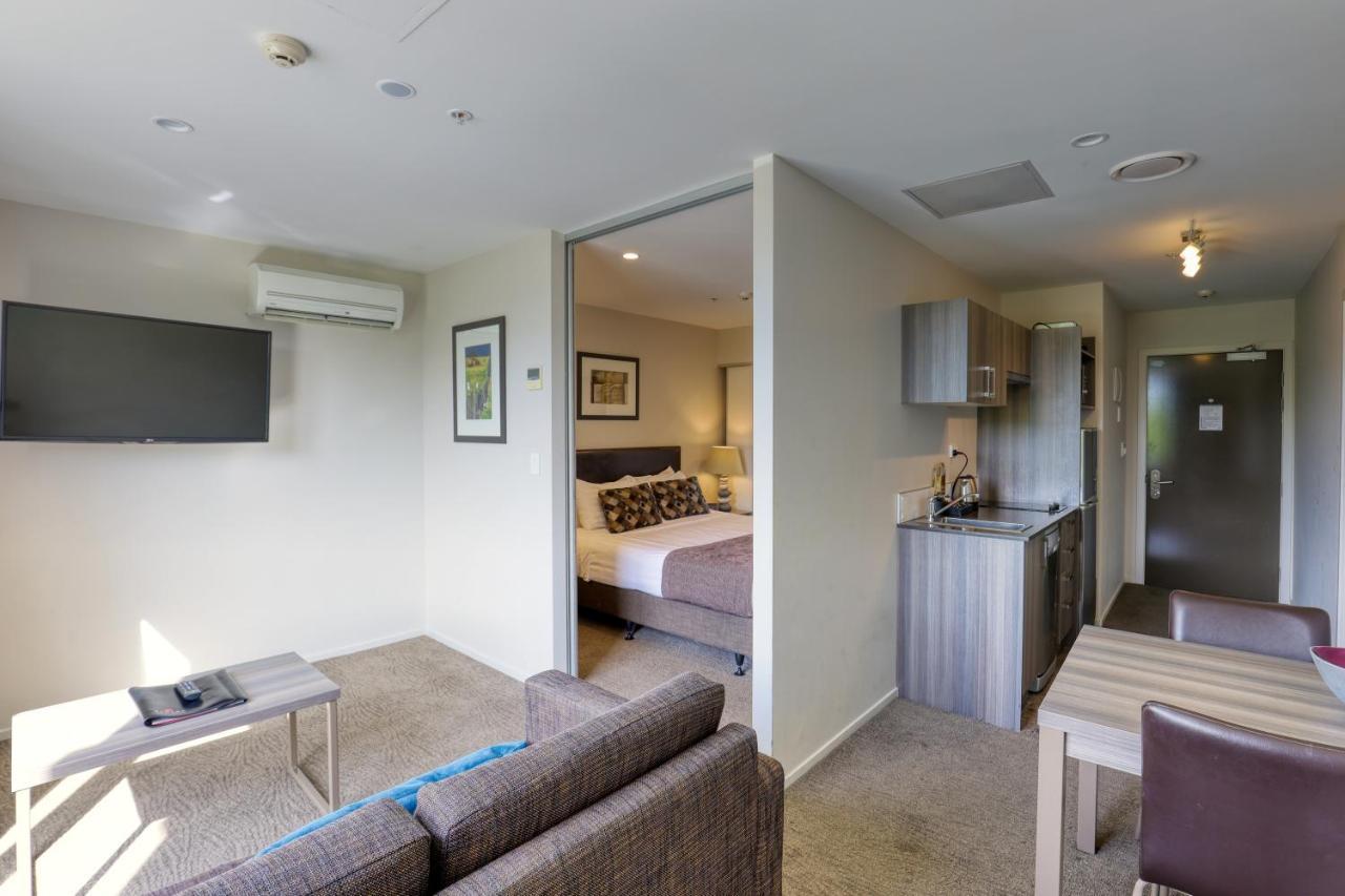 Ramada Suites By Wyndham Queenstown Remarkables Park Esterno foto